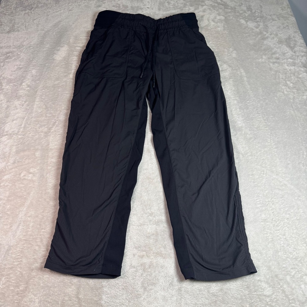 Lululemon Womens Beyond the Studio Crop Pants Black Pinstripe Size 8 Athletic